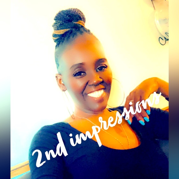 Meet your Posher, Robyn - Picture 1 of 1